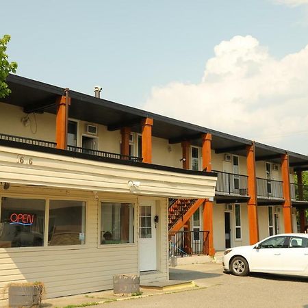 Fraser Inn 乔治王子城 外观 照片